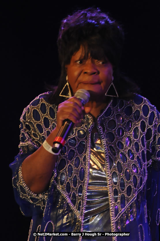 Koko Taylor at the Air Jamaica Jazz and Blues Festival 2008 The Art of Music - Saturday, January 26, 2008 - Air Jamaica Jazz & Blues 2008 The Art of Music venue at the Aqaueduct on Rose Hall Resort & Counrty Club, Montego Bay, St. James, Jamaica W.I. - Thursday, January 24 - Saturday, January 26, 2008 - Photographs by Net2Market.com - Claudine Housen & Barry J. Hough Sr, Photographers - Negril Travel Guide, Negril Jamaica WI - http://www.negriltravelguide.com - info@negriltravelguide.com...!