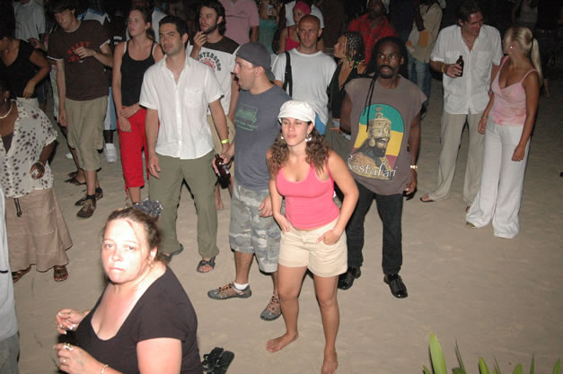 Culture - Culture's last Jamaican Concert - Money Cologne Promotions in Association with Bourbon Beach Presents Summer Splash - Monday, August 7, 2006 - Negril Travel Guide, Negril Jamaica WI - http://www.negriltravelguide.com - info@negriltravelguide.com...!