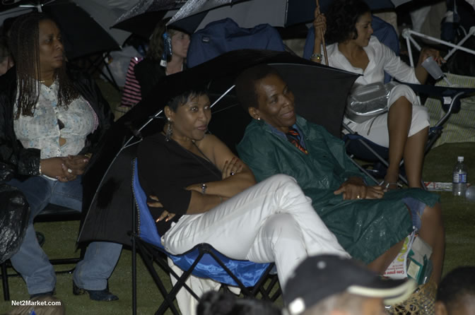 Jazz & Blues Goers - Air Jamaica Jazz & Blues 2005 - The Art Of Music - Cinnamon Hill Golf Course, Rose Hall, Montego Bay - Negril Travel Guide, Negril Jamaica WI - http://www.negriltravelguide.com - info@negriltravelguide.com...!
