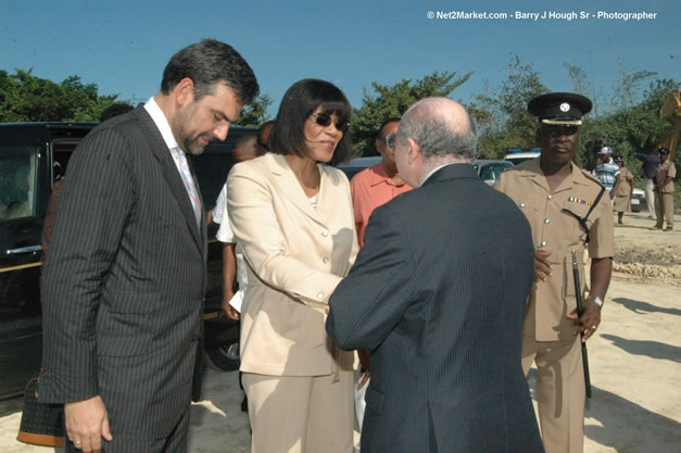 Palladium Hotels & Resorts - Groundbreaking of the 1600-Room Grand Palladium Lady Hamilton Resort & Spa and the Grand Palludium Jamaica Resort & Spa - Special Address: The Most Honorable Portia Simpson-Miller, O.N., M.P., Prime Minister of Jamaica - The Point, Lucea, Hanover, Saturday, November 11, 2006 @ 2:00 pm - Negril Travel Guide, Negril Jamaica WI - http://www.negriltravelguide.com - info@negriltravelguide.com...!