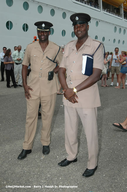 MS Freedom Of The Seas [Royal Caribbean International's - Newest Vessel] Plaques &amp; Keys Ceremony in order to commemorate its first arrival at the Port Montego Bay Photos - Negril Travel Guide, Negril Jamaica WI - http://www.negriltravelguide.com - info@negriltravelguide.com...!