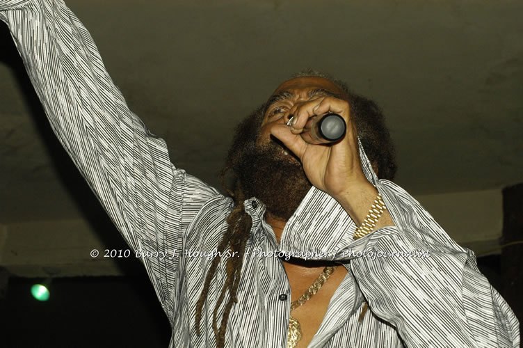 John Holt - Live in Concert - Also featuring Uprising Bank, plus DJ Gemini @ One Love Reggae Concerts Series 09/10 @ Negril Escape Resort & Spa, February 9, 2010, One Love Drive, West End, Negril, Westmoreland, Jamaica W.I. - Photographs by Net2Market.com - Barry J. Hough Sr, Photographer/Photojournalist - The Negril Travel Guide - Negril's and Jamaica's Number One Concert Photography Web Site with over 40,000 Jamaican Concert photographs Published -  Negril Travel Guide, Negril Jamaica WI - http://www.negriltravelguide.com - info@negriltravelguide.com...!