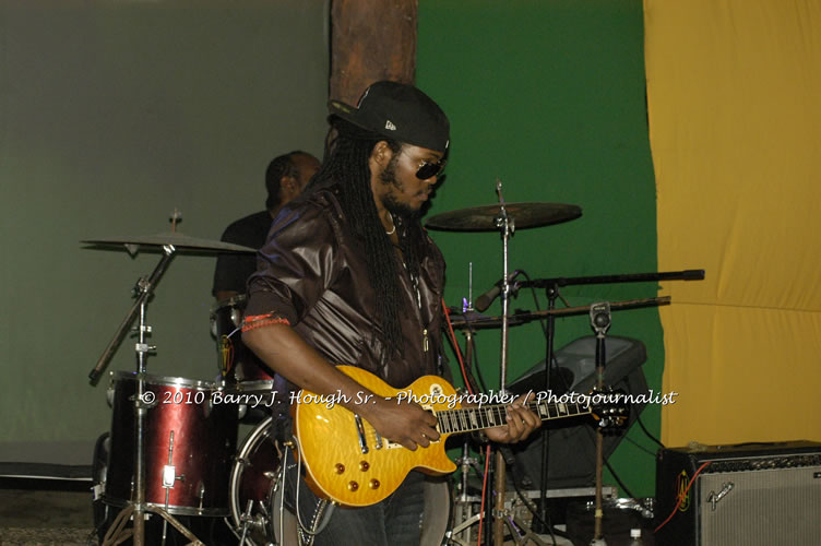 Queen Ifrica - Live In Concert - One Love Reggae Concert Series 09/10 @ Negril Escape Resort and Spa, January 5, 2010, One Love Drive, West End, Negril, Westmoreland, Jamaica W.I. - Photographs by Net2Market.com - Barry J. Hough Sr, Photographer/Photojournalist - Negril Travel Guide, Negril Jamaica WI - http://www.negriltravelguide.com - info@negriltravelguide.com...!