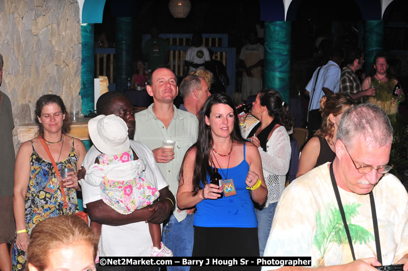 Chinese New Year @ The Sunset Show at Negril Escape - Tuesday, January 27, 2009 - Live Reggae Music at Negril Escape - Tuesday Nights 6:00PM to 10:00 PM - Photographs by Net2Market.com - Barry J. Hough Sr, Photographer/Photojournalist - Negril Travel Guide, Negril Jamaica WI - http://www.negriltravelguide.com - info@negriltravelguide.com...!