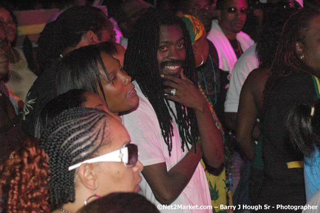 Beeniw Man & Barbee  - Red Stripe Reggae Sumfest 2007 - Zenith - Saturday, July 21, 2007 - Catherine Hall, Montego Bay, St James, Jamaica W.I. - Negril Travel Guide, Negril Jamaica WI - http://www.negriltravelguide.com - info@negriltravelguide.com...!